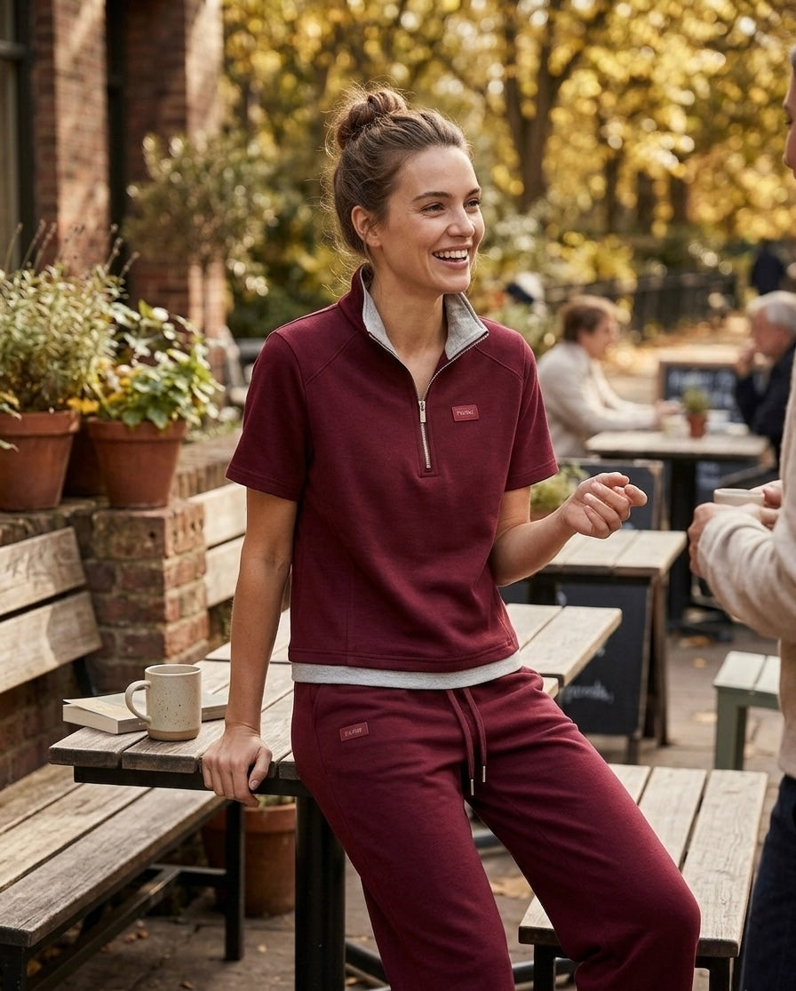 Navy Zip-Neck Sport Set with Wide-Leg Pants – Minimal Athleisure